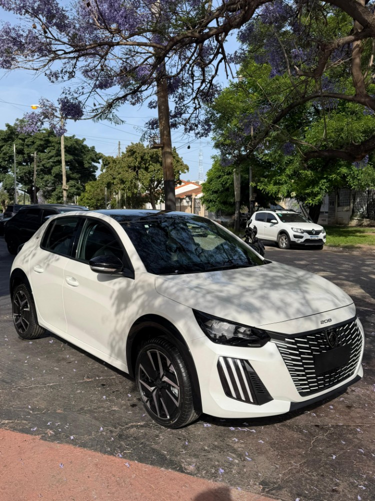 Peugeot 208 1.2 Gt — foto 7
